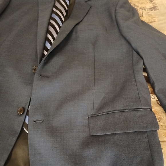 Men's Suit Jackets. - Picture 5 of 9